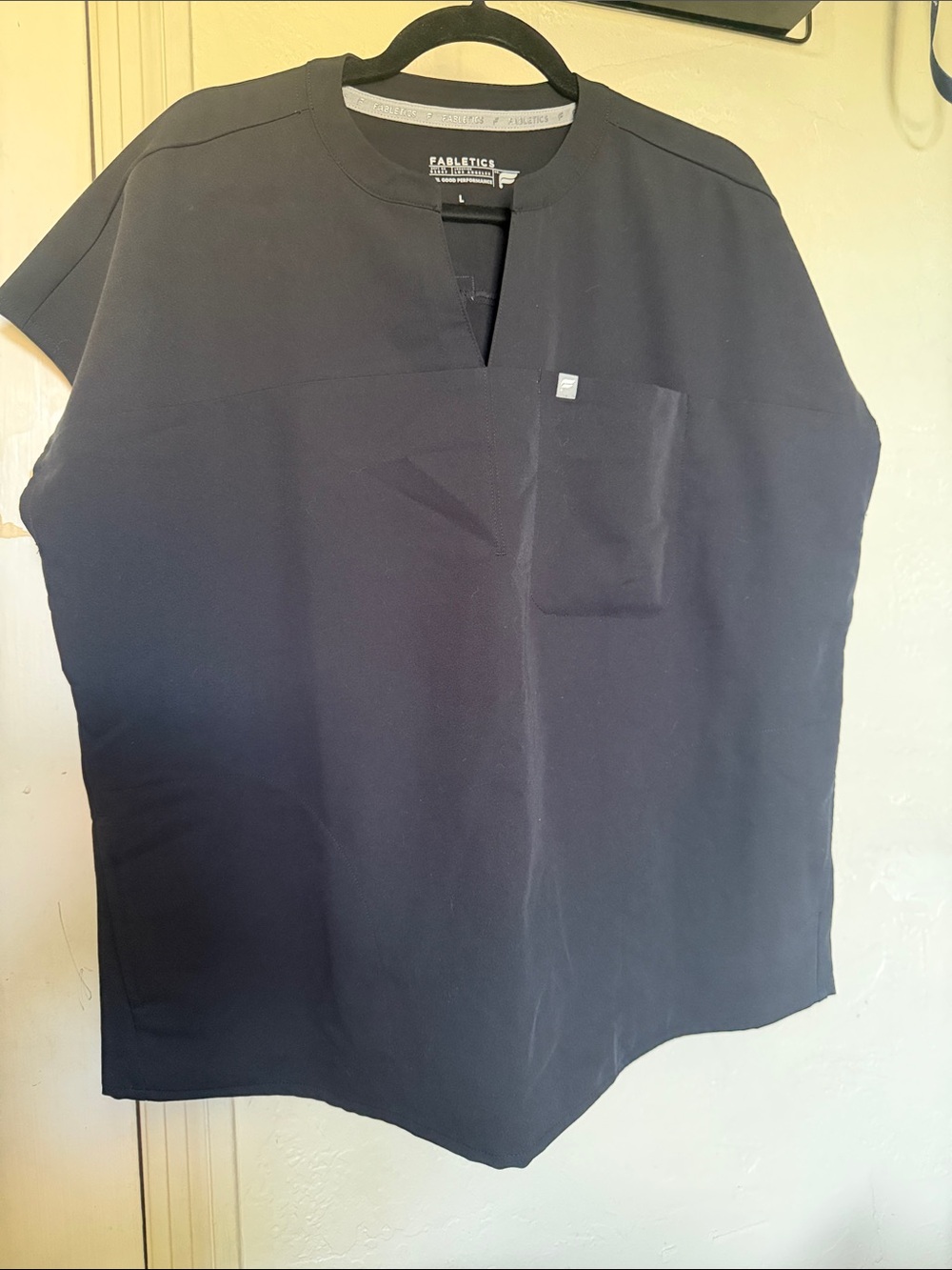 Fabletics Evolve Oversized Scrub Top – Black – Size Large